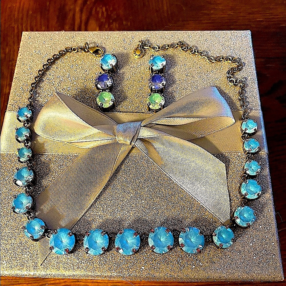 BAUBLE BAR CARNANA NECKLACE & EARRINGS